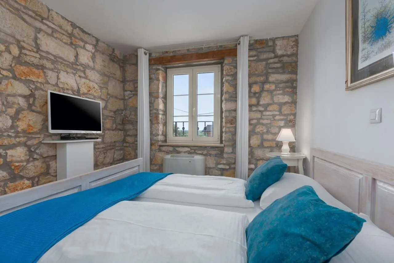 Villa Vial Labinci